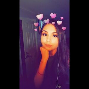 Meet your Posher, Veronica